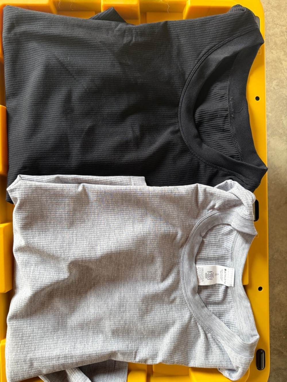 Athletica Ribbed Crewneck Tops - Black & Light Gray size XL